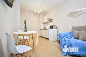 2-к квартира, посуточно, 40м2, 16/19 этаж