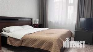 1-к квартира, посуточно, 41м2, 12/17 этаж