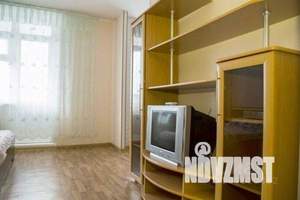 1-к квартира, посуточно, 40м2, 8/10 этаж