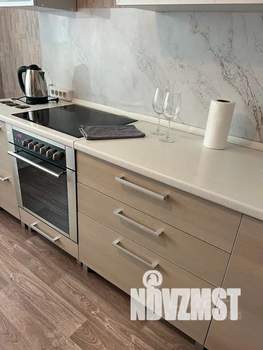 1-к квартира, посуточно, 40м2, 14/17 этаж