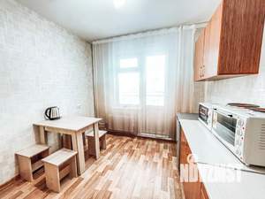 1-к квартира, посуточно, 36м2, 5/9 этаж