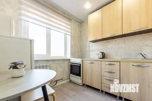 2-к квартира, посуточно, 50м2, 1/1 этаж