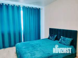 Студия квартира, посуточно, 27м2, 16/25 этаж