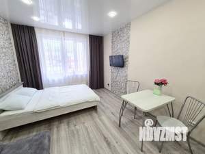 Студия квартира, посуточно, 28м2, 3/17 этаж
