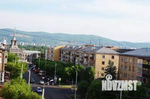 1-к квартира, посуточно, 35м2, 6/9 этаж