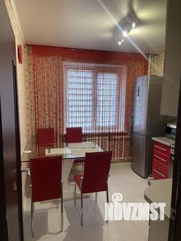 2-к квартира, посуточно, 70м2, 1/10 этаж