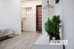 1-к квартира, посуточно, 40м2, 2/10 этаж