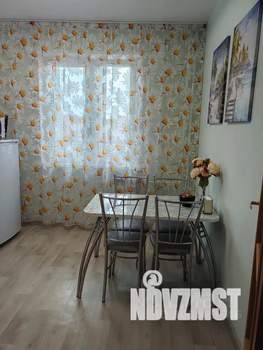 1-к квартира, посуточно, 42м2, 8/10 этаж