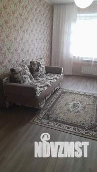 1-к квартира, посуточно, 38м2, 6/10 этаж