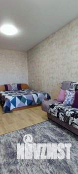 1-к квартира, посуточно, 42м2, 1/1 этаж