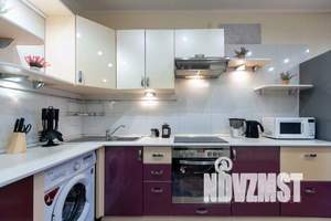 2-к квартира, посуточно, 60м2, 17/25 этаж