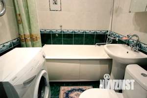 Студия квартира, посуточно, 40м2, 2/4 этаж