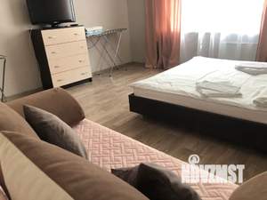 1-к квартира, посуточно, 44м2, 6/17 этаж