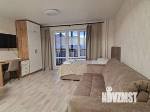 Студия квартира, посуточно, 36м2, 1/18 этаж