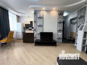 1-к квартира, посуточно, 56м2, 1/1 этаж