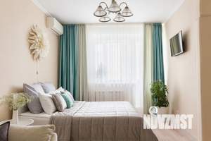 1-к квартира, посуточно, 38м2, 8/9 этаж