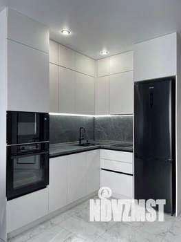 2-к квартира, посуточно, 52м2, 1/1 этаж