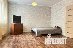 1-к квартира, посуточно, 38м2, 8/17 этаж