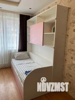 3-к квартира, посуточно, 80м2, 6/10 этаж