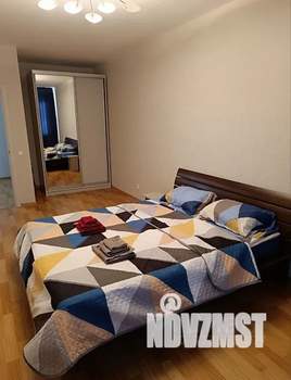 1-к квартира, посуточно, 49м2, 5/25 этаж