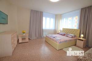 1-к квартира, посуточно, 51м2, 8/20 этаж