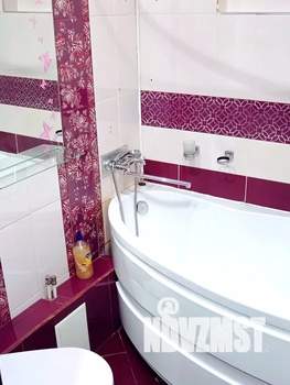 2-к квартира, посуточно, 55м2, 4/4 этаж