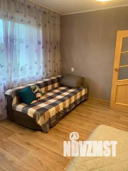 1-к квартира, посуточно, 30м2, 4/10 этаж