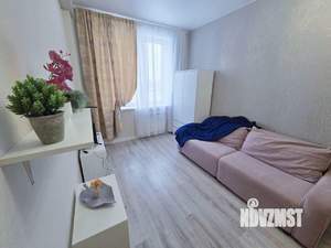 Студия квартира, посуточно, 33м2, 1/4 этаж