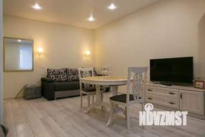 1-к квартира, посуточно, 40м2, 1/5 этаж