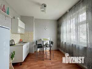 1-к квартира, посуточно, 46м2, 1/1 этаж