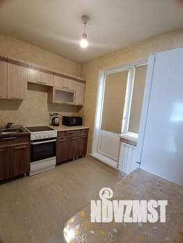 1-к квартира, посуточно, 42м2, 3/10 этаж