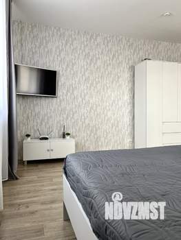 1-к квартира, посуточно, 47м2, 9/25 этаж