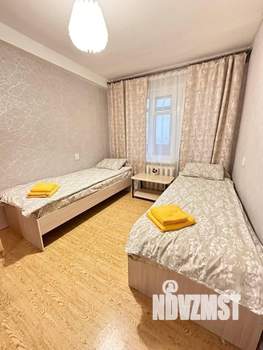 3-к квартира, посуточно, 62м2, 1/1 этаж