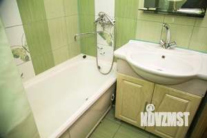 1-к квартира, посуточно, 34м2, 1/1 этаж