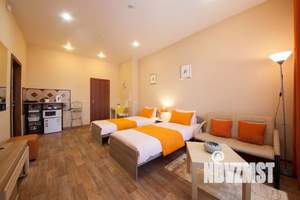 Студия квартира, посуточно, 26м2, 1/10 этаж