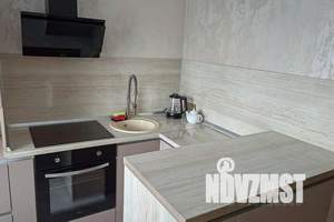 2-к квартира, посуточно, 56м2, 5/10 этаж