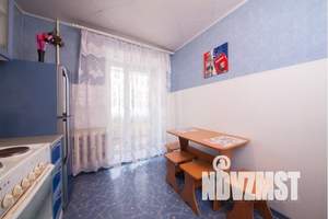 1-к квартира, посуточно, 37м2, 2/9 этаж