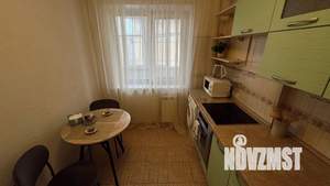 1-к квартира, посуточно, 37м2, 4/9 этаж