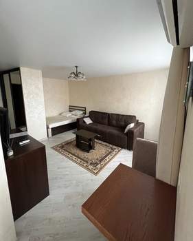 Студия квартира, на длительный срок, 35м2, 4/5 этаж