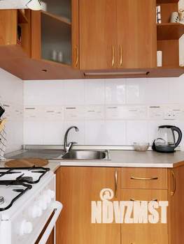 2-к квартира, посуточно, 50м2, 3/5 этаж