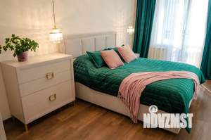 2-к квартира, посуточно, 42м2, 8/14 этаж