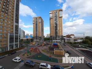 Студия квартира, посуточно, 35м2, 4/24 этаж