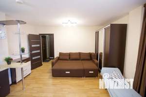 Студия квартира, посуточно, 30м2, 14/23 этаж