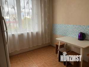 1-к квартира, посуточно, 35м2, 4/9 этаж