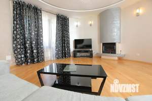 3-к квартира, посуточно, 110м2, 1/1 этаж