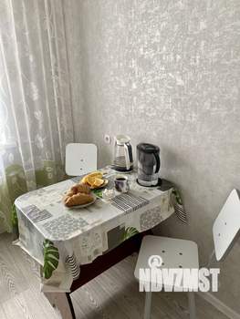 1-к квартира, посуточно, 35м2, 3/10 этаж