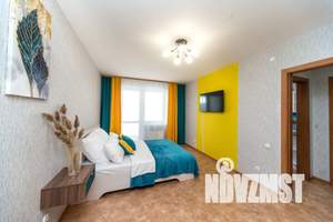 1-к квартира, посуточно, 35м2, 3/18 этаж