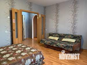 1-к квартира, посуточно, 40м2, 3/10 этаж