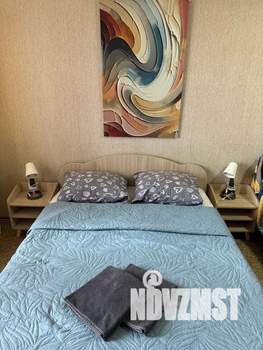 Студия квартира, посуточно, 31м2, 8/25 этаж