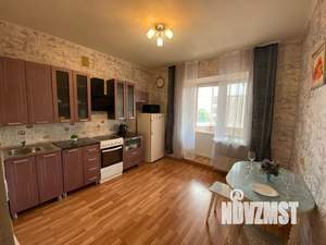 1-к квартира, посуточно, 42м2, 4/10 этаж